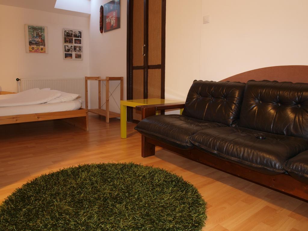Attic Apartment City Center Prague Ngoại thất bức ảnh